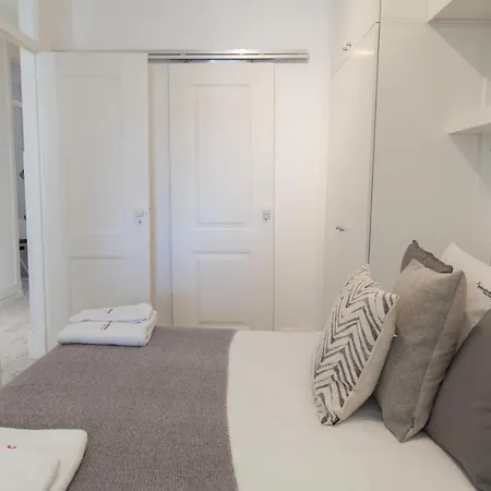 Flh Madragoa Fresh Design Apartment Lisbon
